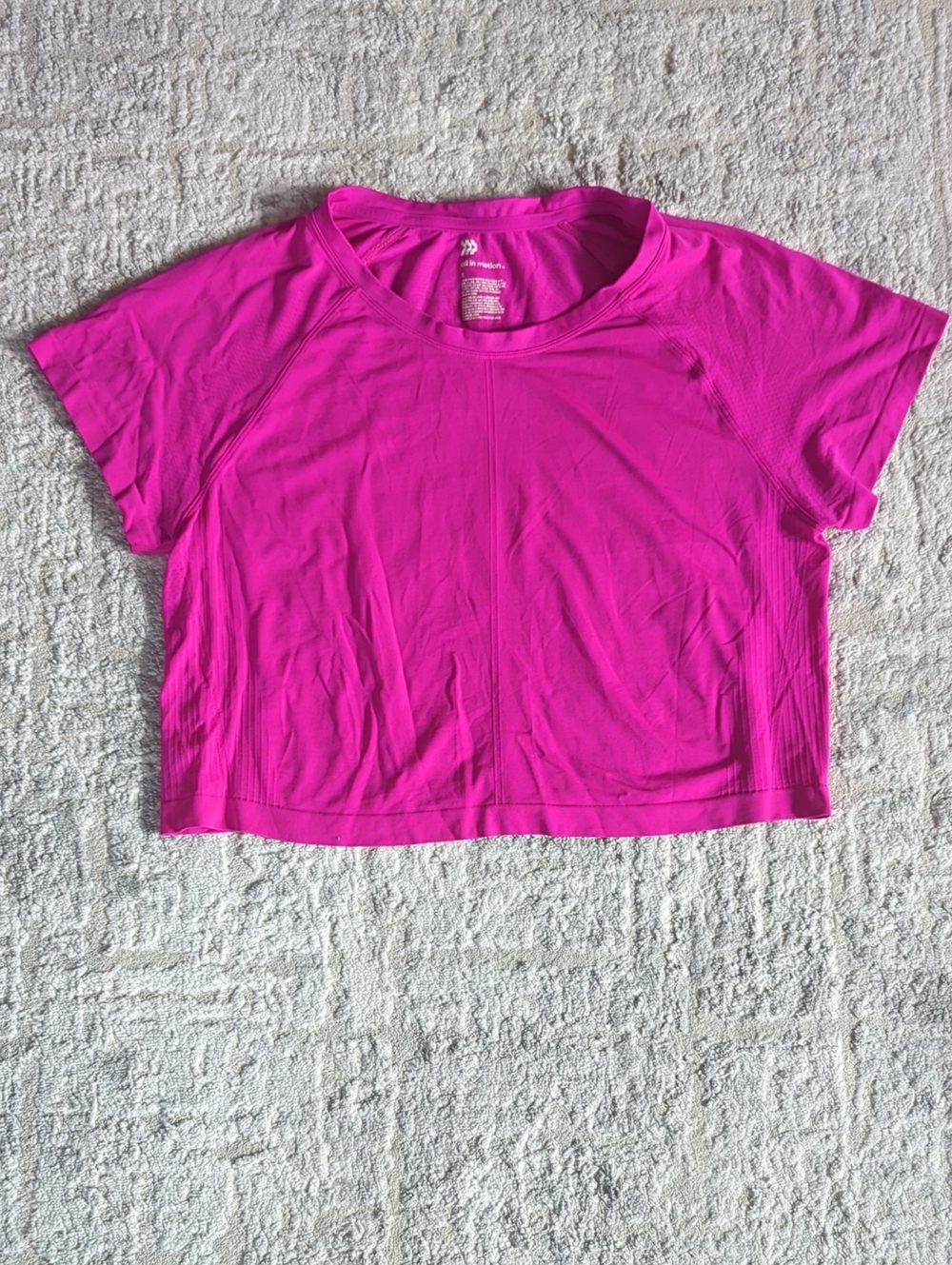 all in motion Bright Pink Cropped Active Tee Size Small